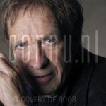 22-06-2006 Alex Roeka at studio in Amsterdam.

[keywords]Headshot, Eyecontact, Guitar, Singer[/keywords]